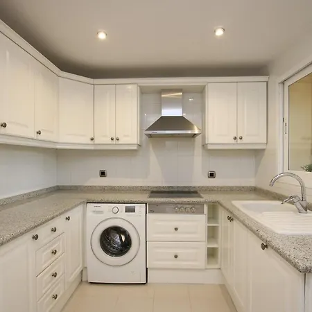 Beautiful Side Cosy Flat Apartment *